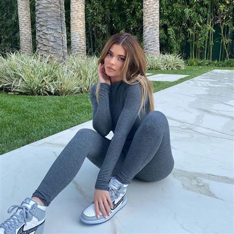 kylie jenner Dior shoes